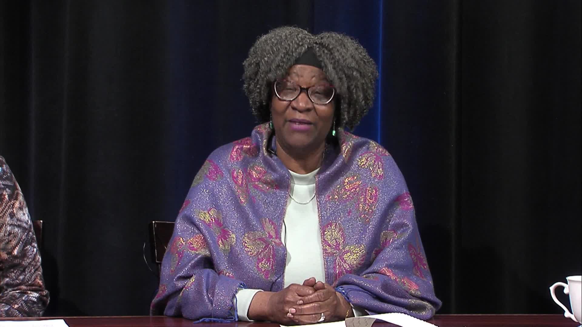 Thumbnail image for Willie's Web - Sister Critics